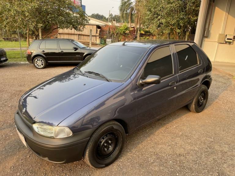 FIAT - PALIO - 1998/1999 - Azul - R$ 18.900,00