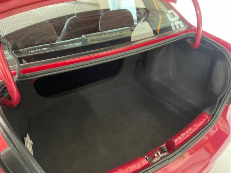 CHEVROLET - PRISMA - 2010/2010 - Vermelha - R$ 28.900,00