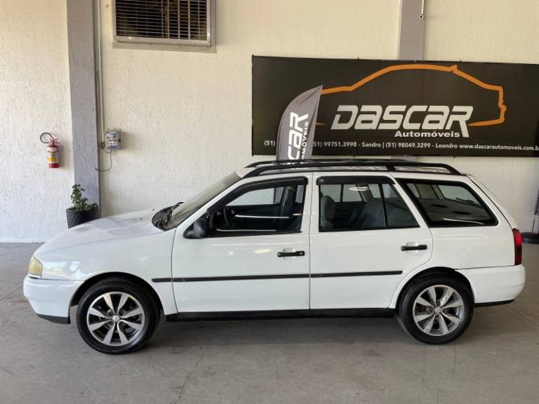 VOLKSWAGEN - PARATI - 1998/1999 - Branca - R$ 17.900,00