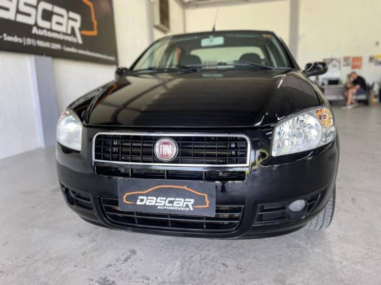 FIAT - SIENA - 2011/2012 - Preta - R$ 34.900,00