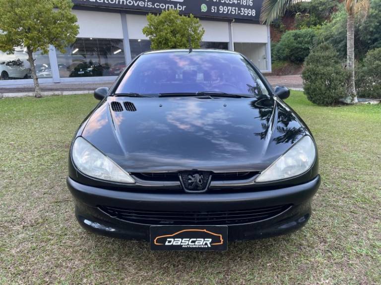 PEUGEOT - 206 - 2002/2002 - Preta - R$ 17.900,00