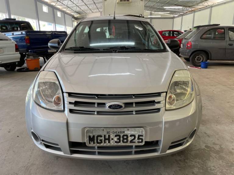 FORD - KA - 2009/2009 - Prata - R$ 21.900,00