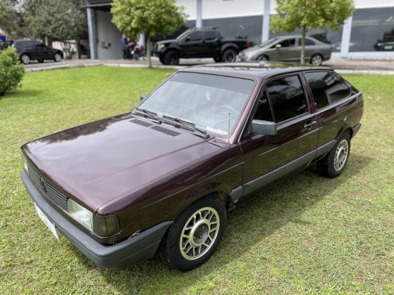 VOLKSWAGEN - GOL - 1994/1994 - Vermelha - R$ 18.900,00