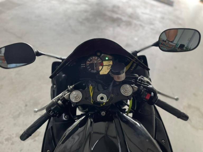 YAMAHA - YZF - 2009/2009 - Preta - R$ 39.900,00