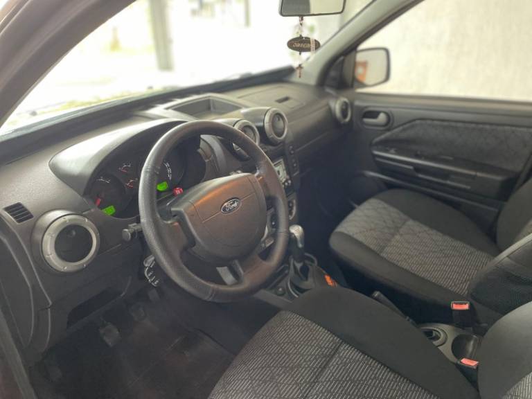 FORD - ECOSPORT - 2011/2012 - Marrom - R$ 42.900,00