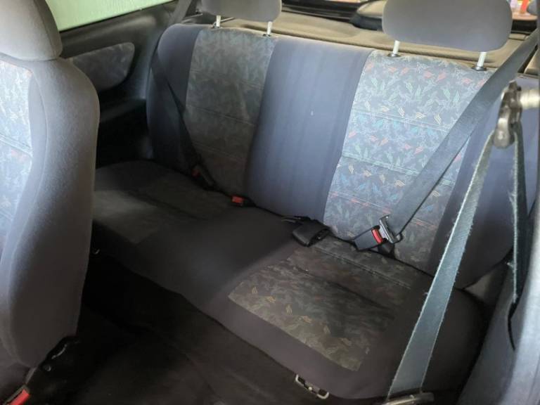 CHEVROLET - CELTA - 2002/2002 - Preta - R$ 19.900,00