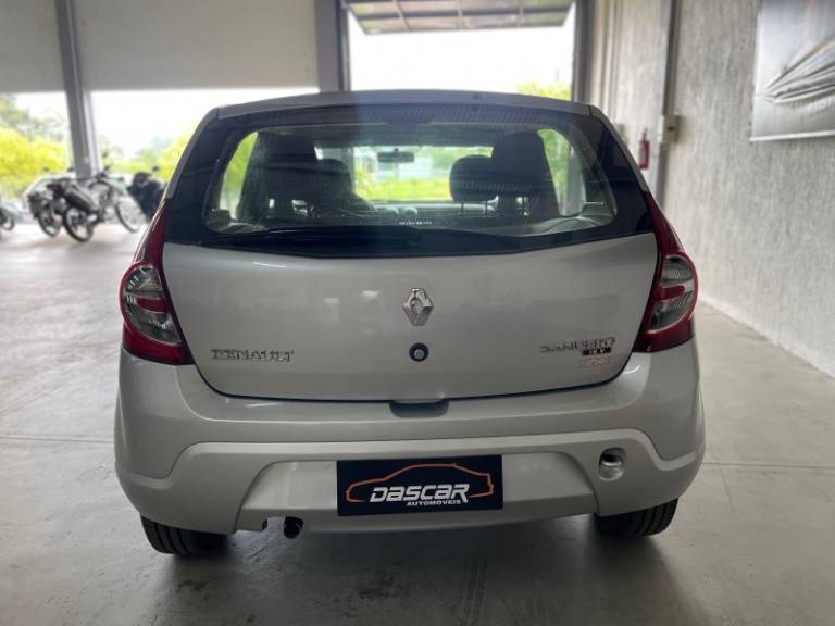 RENAULT - SANDERO - 2009/2010 - Prata - R$ 28.900,00