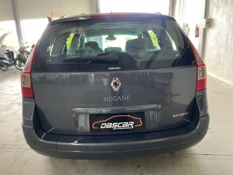 RENAULT - MÉGANE - 2011/2011 - Cinza - R$ 33.900,00