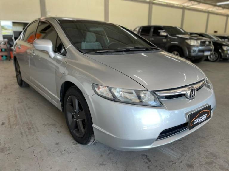HONDA - CIVIC - 2008/2008 - Prata - R$ 51.900,00