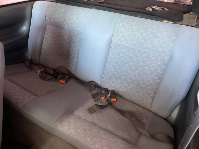 VOLKSWAGEN - GOL - 1997/1997 - Branca - R$ 16.900,00