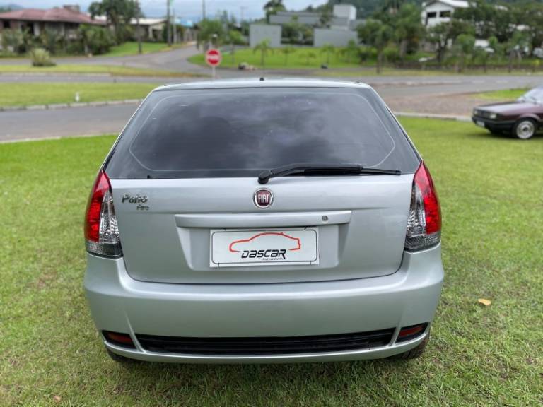 FIAT - PALIO - 2009/2010 - Prata - R$ 24.900,00