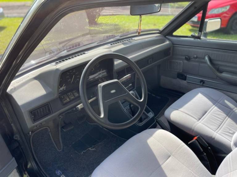 FORD - DEL REY - 1989/1989 - Preta - R$ 33.900,00
