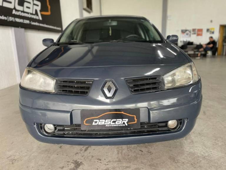 RENAULT - MÉGANE - 2009/2010 - Cinza - R$ 27.900,00