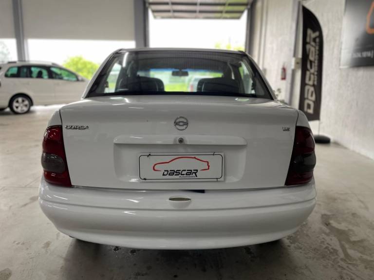 CHEVROLET - CORSA - 2002/2003 - Branca - R$ 21.900,00