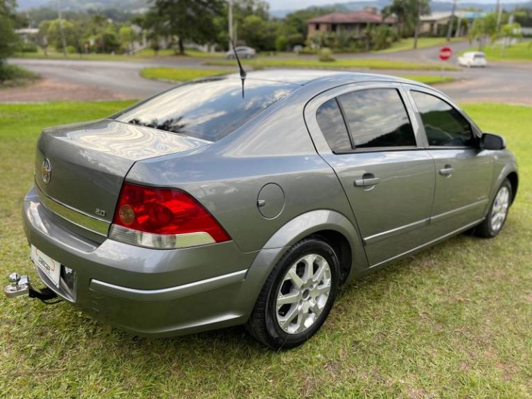 CHEVROLET - VECTRA - 2008/2008 - Cinza - R$ 35.900,00