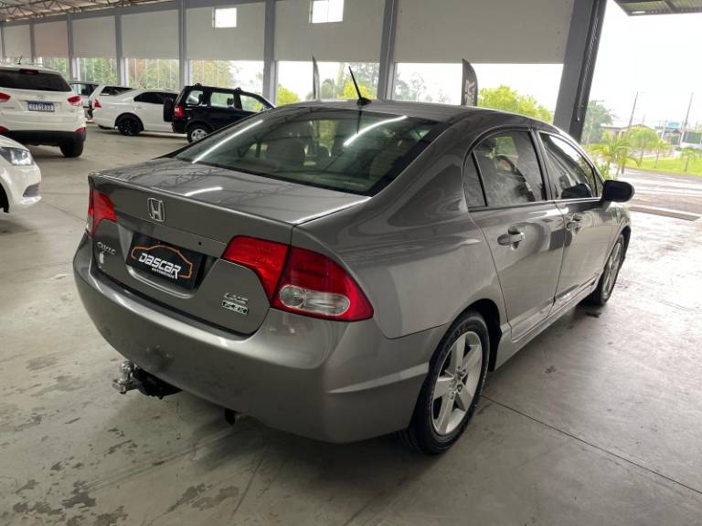 HONDA - CIVIC - 2008/2008 - Cinza - R$ 49.900,00