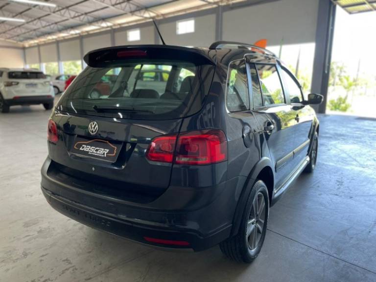 VOLKSWAGEN - SPACE CROSS - 2011/2012 - Azul - R$ 47.900,00