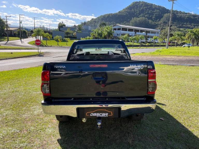 TOYOTA - HILUX - 2014/2014 - Azul - R$ 138.900,00