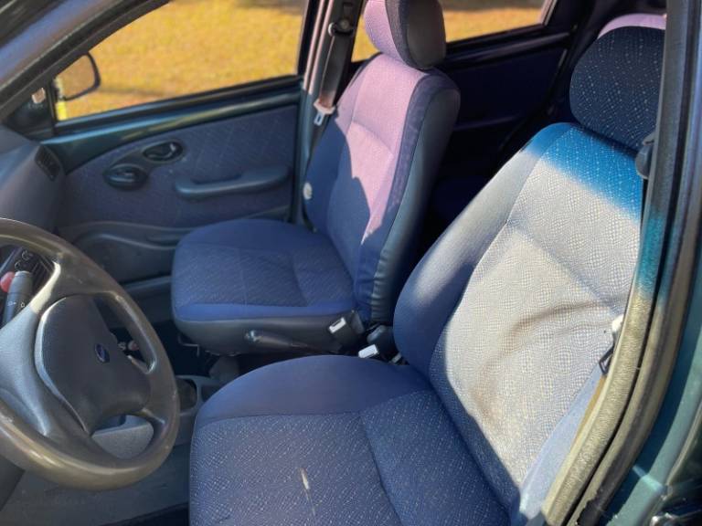 FIAT - SIENA - 1998/1999 - Verde - R$ 14.900,00