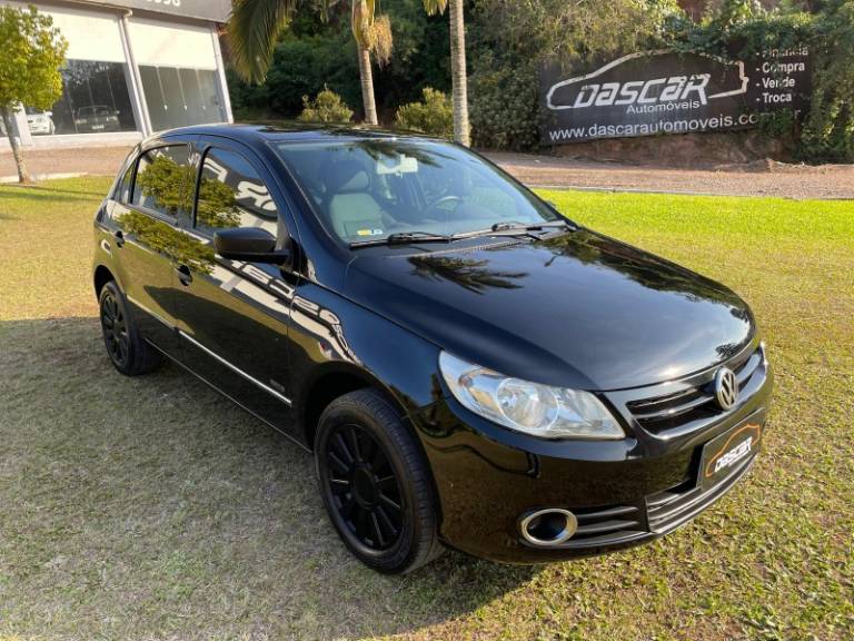 VOLKSWAGEN - GOL - 2010/2010 - Preta - R$ 28.900,00